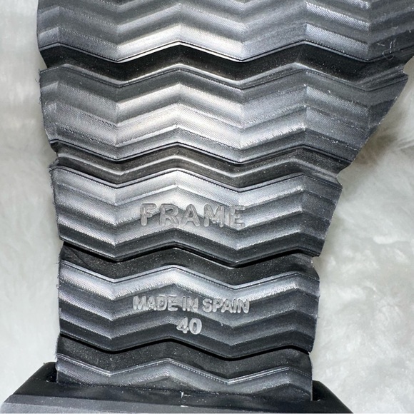 FRAME Le London Black Chelsea Boots Size EU 40 - Picture 9 of 15